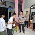 Polri Berikan Santunan Kepada Anak Yatim Sebagai Wujud Kepedulian Polri