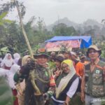 Dari Lereng Rawan ke Ruang Harapan: Kolaborasi Hijau ke-68 Tanam Masa Depan di Bukit Cinta Kembar
